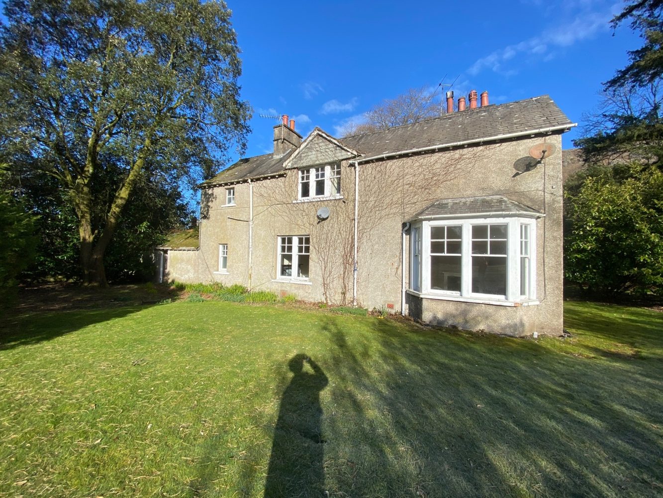 Back of Eskdale Retreat pre-renovation