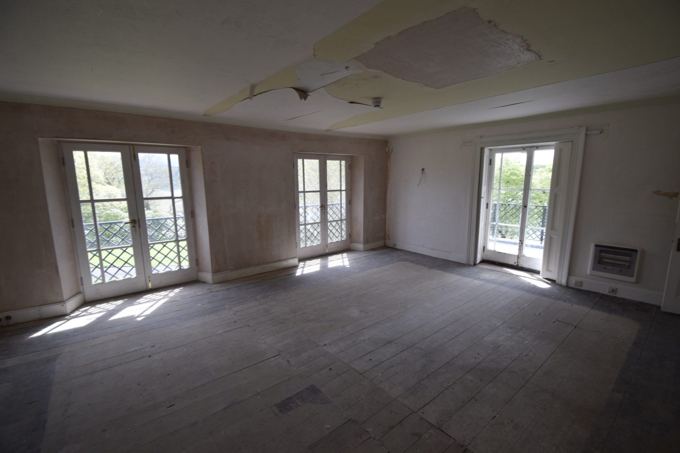 Craig y Don pre renovation bedroom 4