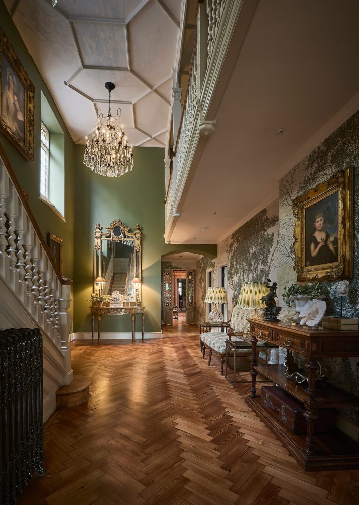 Craig y Don staircase hall to breakfast room
